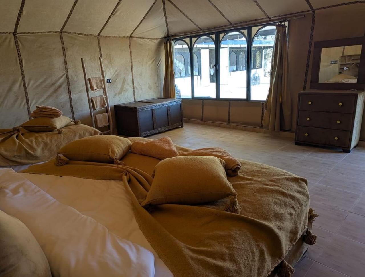 Unique Sahara Camp Hotel Merzouga Buitenkant foto