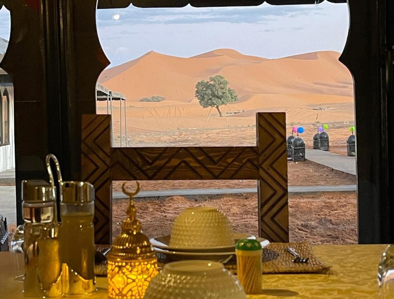 Unique Sahara Camp Hotel Merzouga Buitenkant foto